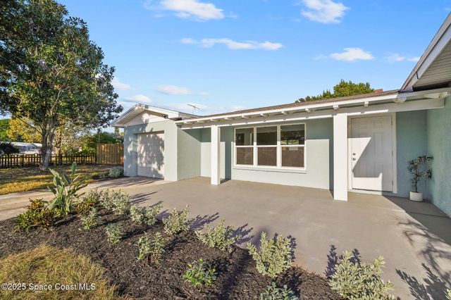 100 Charles Drive, Melbourne, FL 32935