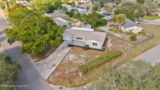 100 Charles Drive, Melbourne, FL 32935