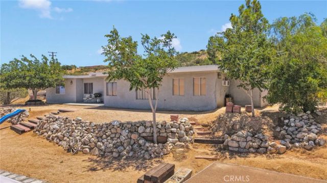 25623 Santa Rosa, Apple Valley, CA 92308