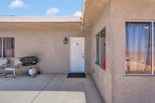 25623 Santa Rosa, Apple Valley, CA 92308