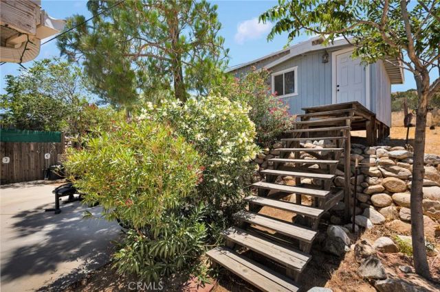 25623 Santa Rosa, Apple Valley, CA 92308