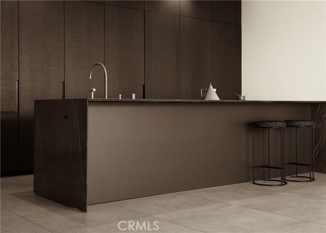 838 N Kings Road 303, West Hollywood, CA 90069