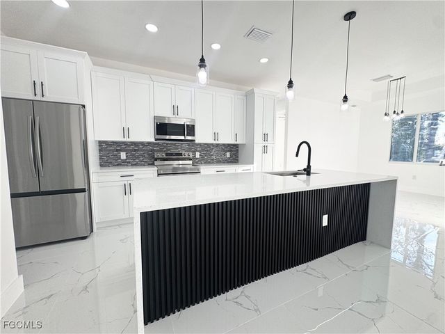 615 Clayton AVE, Lehigh Acres, FL 33972