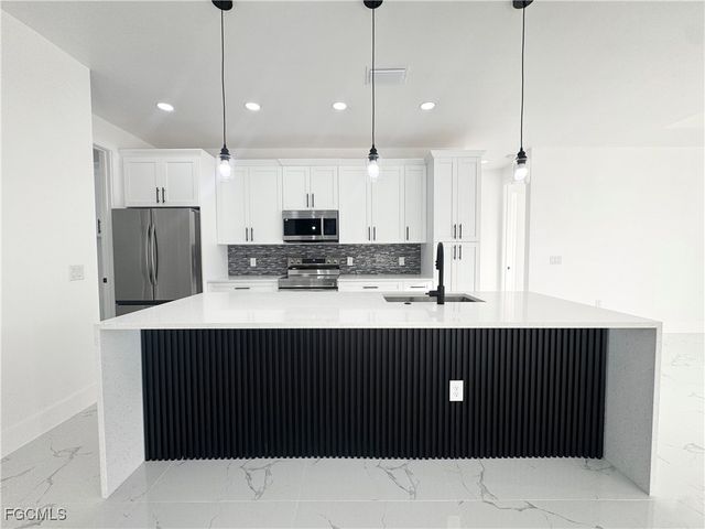 615 Clayton AVE, Lehigh Acres, FL 33972