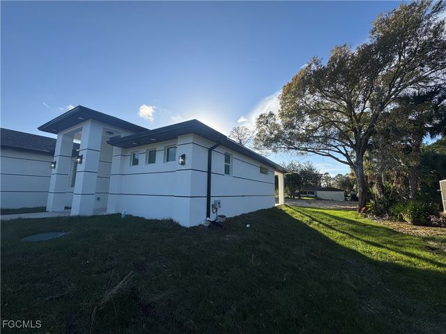 615 Clayton AVE, Lehigh Acres, FL 33972