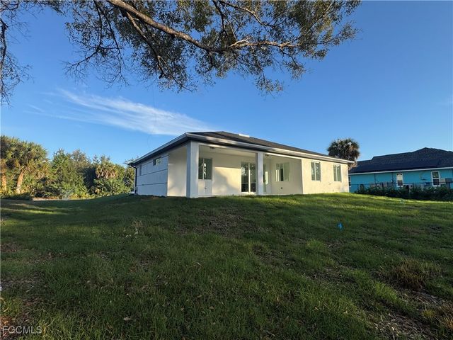 615 Clayton AVE, Lehigh Acres, FL 33972