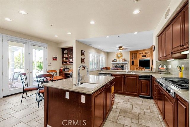 2542 Adage Way, Riverside, CA 92506