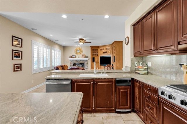 2542 Adage Way, Riverside, CA 92506