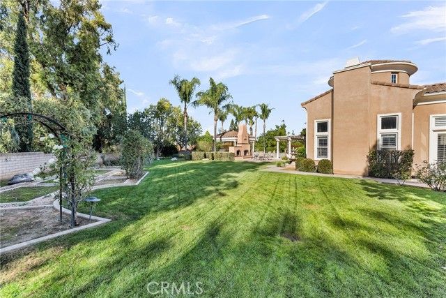 2542 Adage Way, Riverside, CA 92506