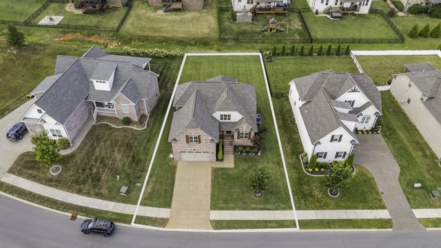 138 Pima Trl, Lebanon, TN 37087