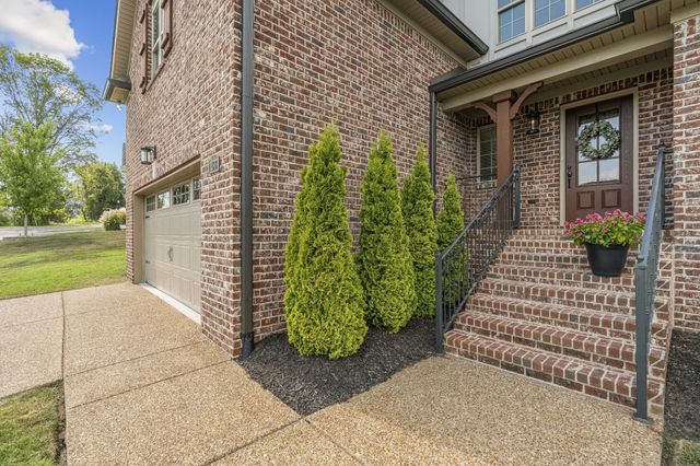 138 Pima Trl, Lebanon, TN 37087