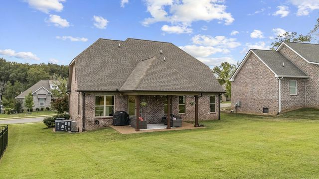 138 Pima Trl, Lebanon, TN 37087