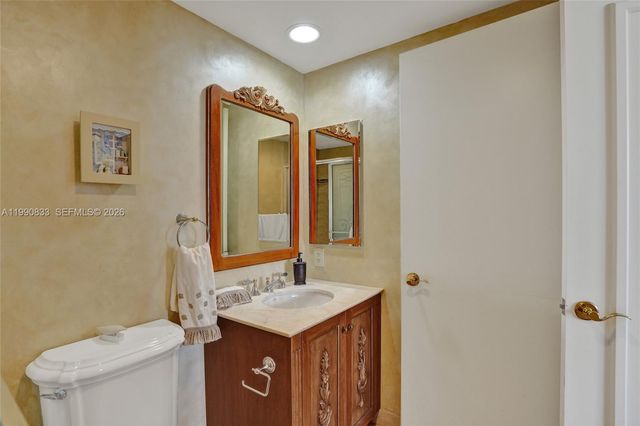 19111 Collins Avenue 2101, Sunny Isles Beach, FL 33160