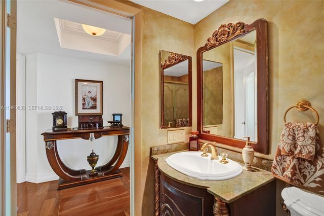 19111 Collins Avenue 2101, Sunny Isles Beach, FL 33160