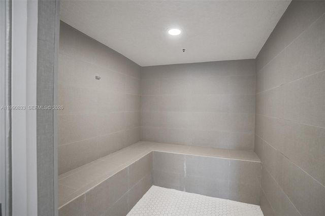 19111 Collins Avenue 2101, Sunny Isles Beach, FL 33160