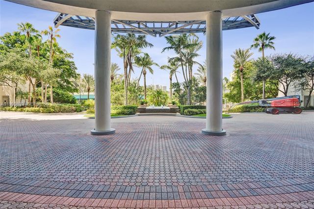 19111 Collins Avenue 2101, Sunny Isles Beach, FL 33160