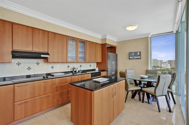 19111 Collins Avenue 2101, Sunny Isles Beach, FL 33160