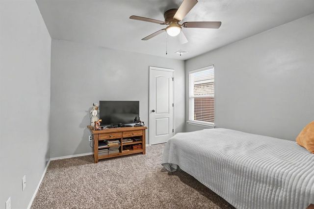 11444 SW 25th Terrace, Yukon, OK 73099