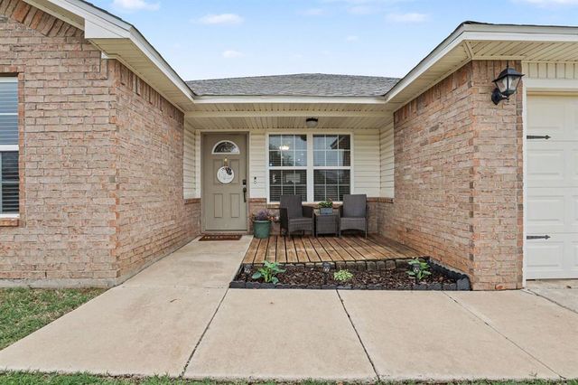 11444 SW 25th Terrace, Yukon, OK 73099