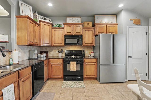11444 SW 25th Terrace, Yukon, OK 73099