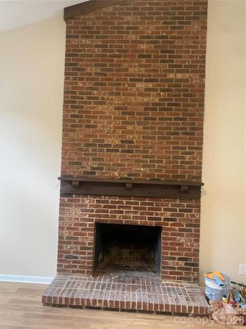 11101 Deerpath Court, Charlotte, NC 28262