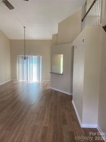 11101 Deerpath Court, Charlotte, NC 28262
