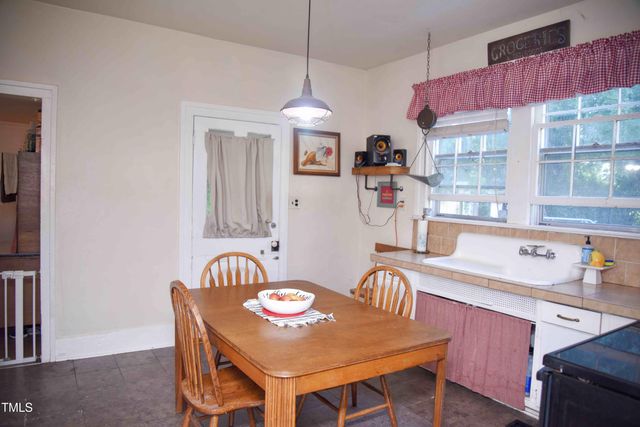 304 E Main Street, Elm City, NC 27822