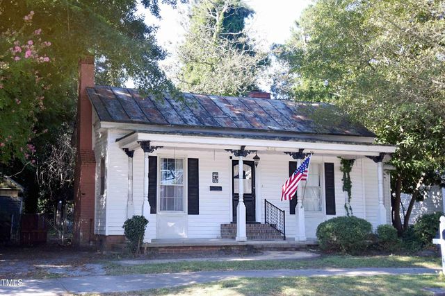 304 E Main Street, Elm City, NC 27822