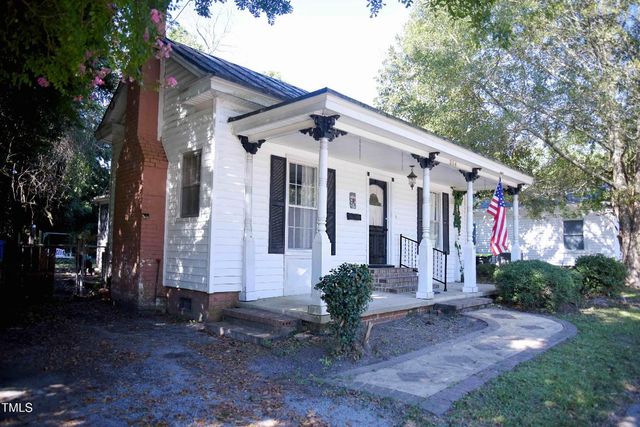 304 E Main Street, Elm City, NC 27822