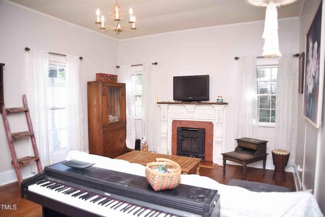 304 E Main Street, Elm City, NC 27822