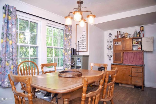 304 E Main Street, Elm City, NC 27822