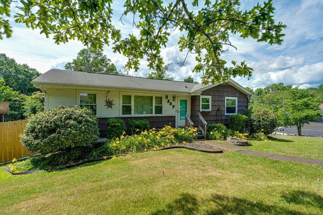 3787 Premium Drive, Chattanooga, TN 37415