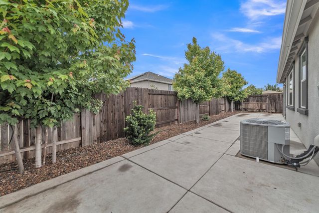 4579 Butterfly Ridge Dr, Folsom, CA 95630