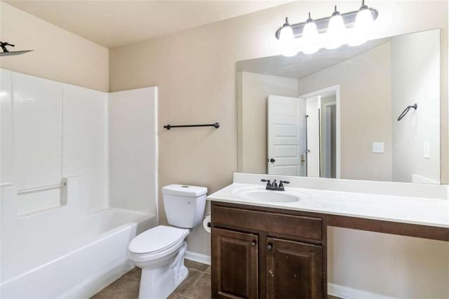 175 Annelle Park Dr, Fayetteville, GA 30215