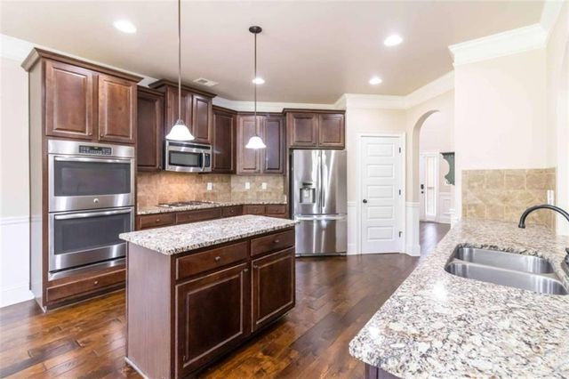 175 Annelle Park Dr, Fayetteville, GA 30215