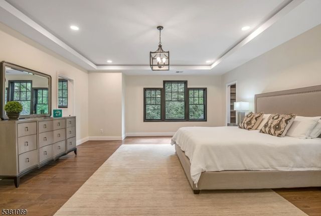 803 Marshall Rd, River Vale Twp., NJ 07675