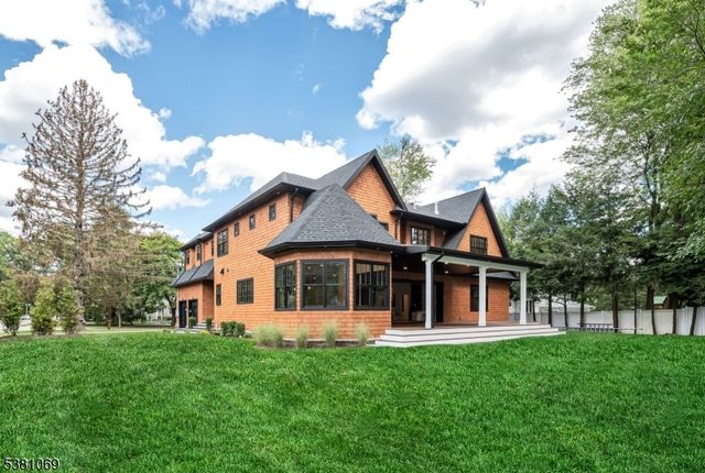 803 Marshall Rd, River Vale Twp., NJ 07675