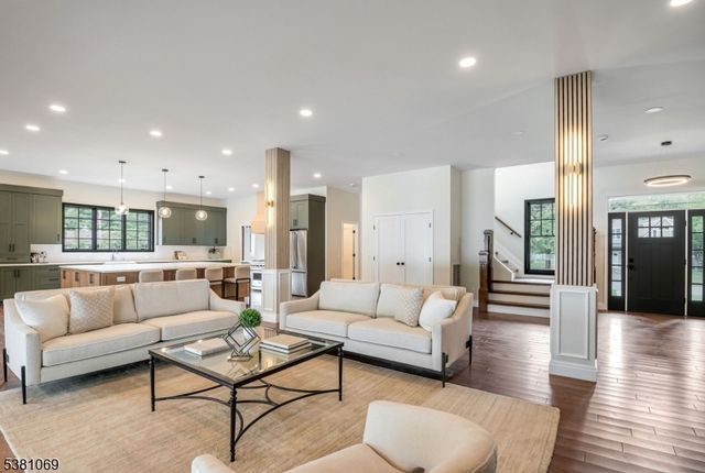 803 Marshall Rd, River Vale Twp., NJ 07675