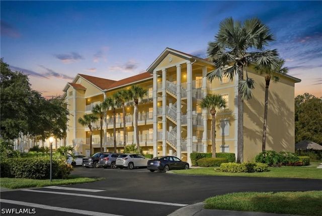 9175 Celeste DR 204, Naples, FL 34113