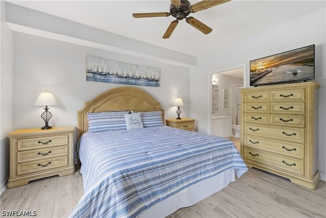 9175 Celeste DR 204, Naples, FL 34113
