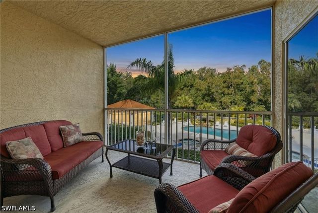 9175 Celeste DR 204, Naples, FL 34113