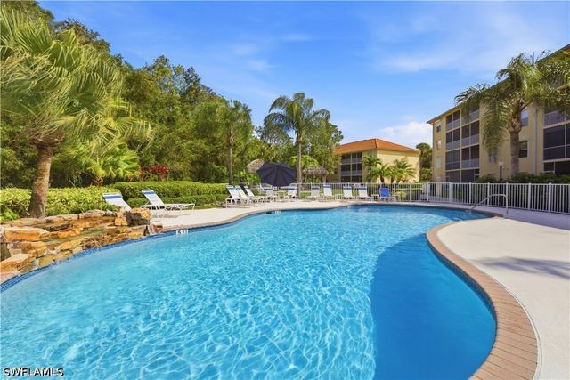 9175 Celeste DR 204, Naples, FL 34113