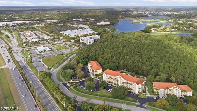 9175 Celeste DR 204, Naples, FL 34113