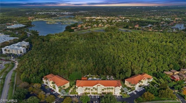 9175 Celeste DR 204, Naples, FL 34113