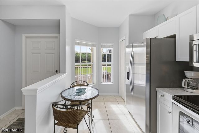 9175 Celeste DR 204, Naples, FL 34113