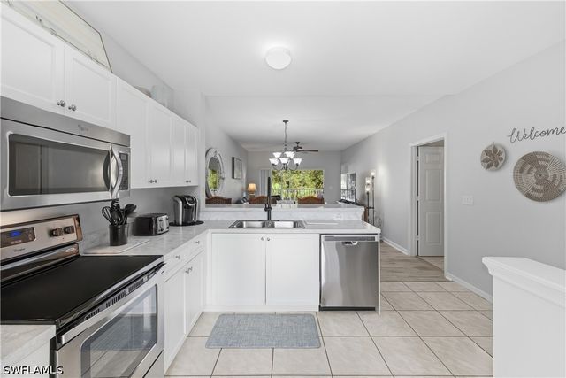9175 Celeste DR 204, Naples, FL 34113