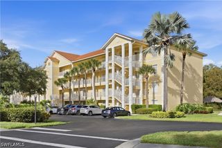 9175 Celeste DR 204, Naples, FL 34113