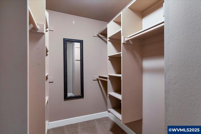 230 SW Wyatt St, Dallas, OR 97338