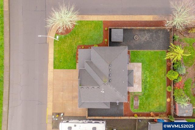 230 SW Wyatt St, Dallas, OR 97338