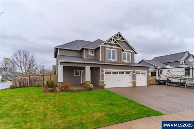 230 SW Wyatt St, Dallas, OR 97338